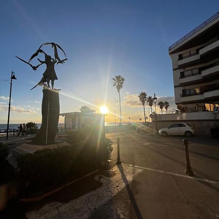 La Piazzetta Anzio Hotel Bagian luar foto